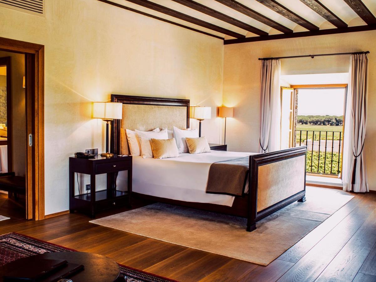 Abadia Retuerta Ledomaine Hotel Sardon De Duero Eksteriør billede